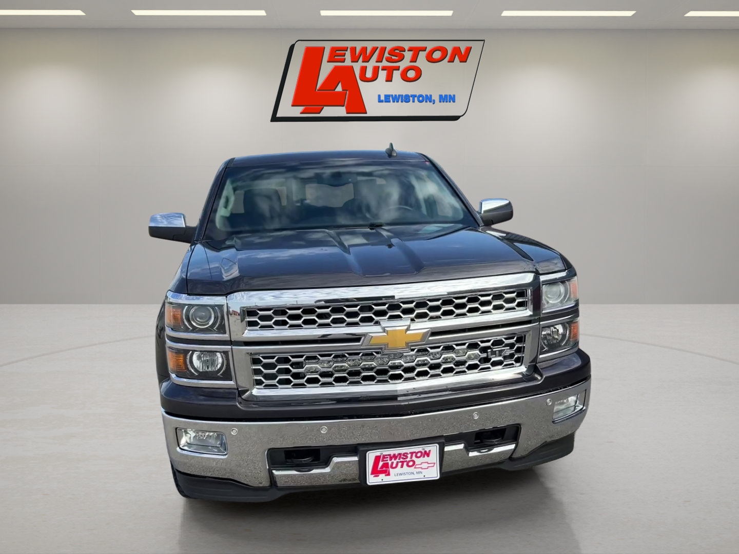 Used 2015 Chevrolet Silverado 1500 LTZ w/ LTZ Plus Package AWD/4WD image 8