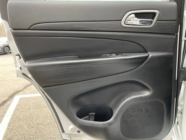 Used 2022 Jeep Grand Cherokee Laredo X image 29