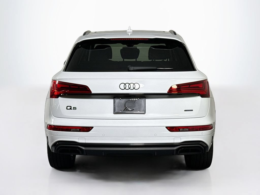 Used 2023 Audi Q5 2.0T Premium Plus w/ Premium Plus Package AWD/4WD image 4