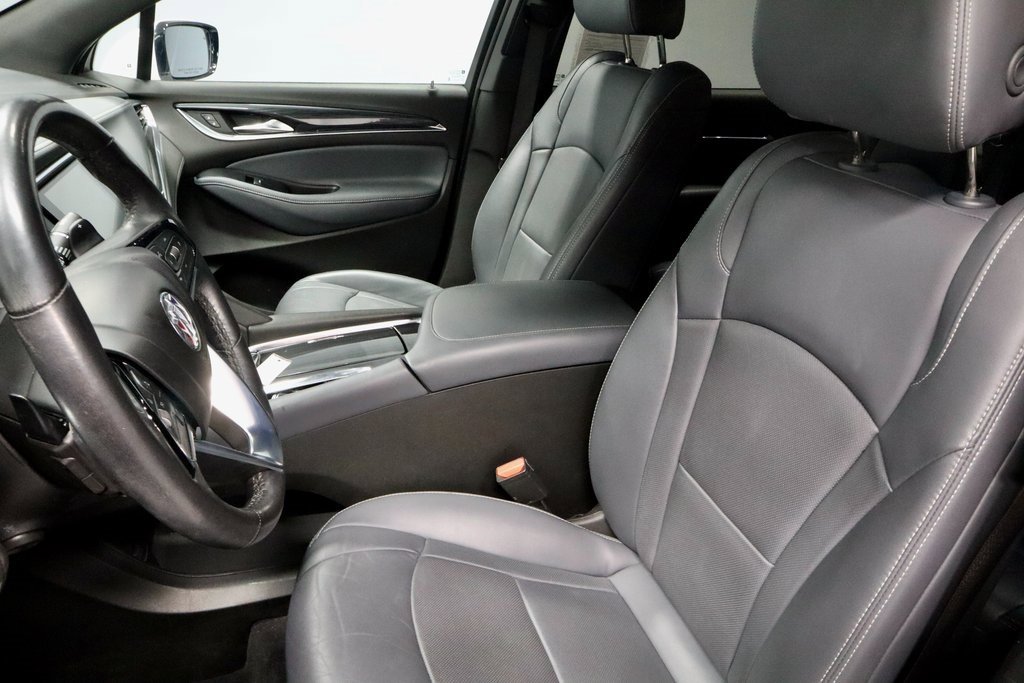 Used 2024 Buick Enclave Premium image 27