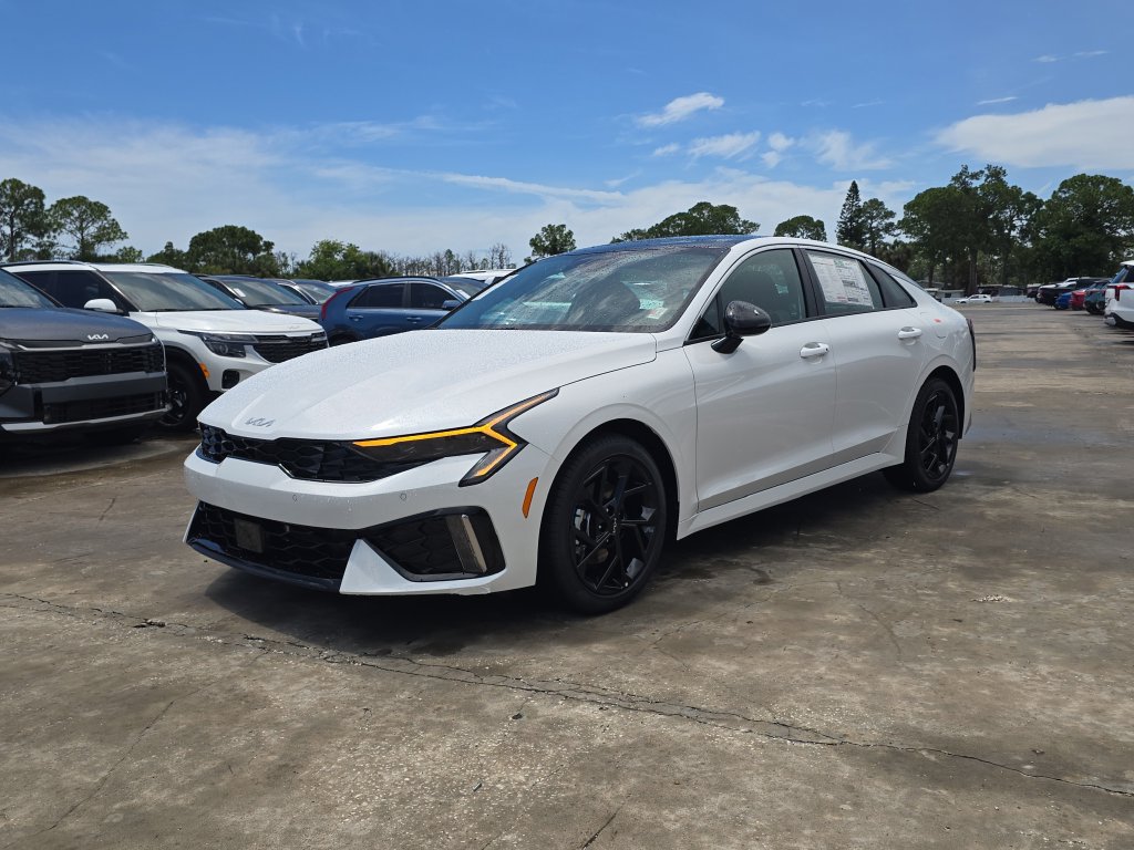 New 2026 Kia K5 GT-Line w/ GT-Line Premium Package FWD image 4