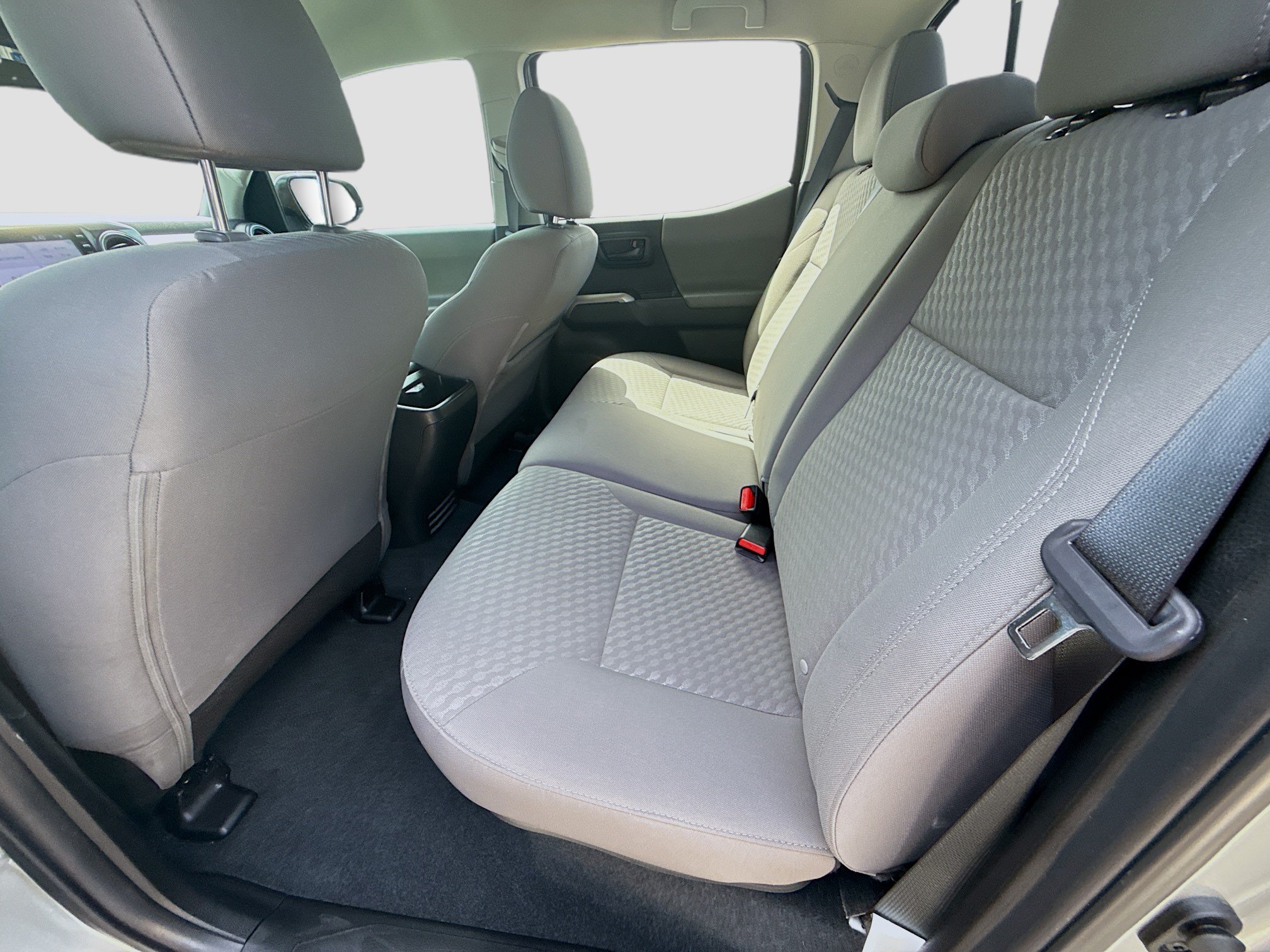 Used 2023 Toyota Tacoma SR5 RWD image 22