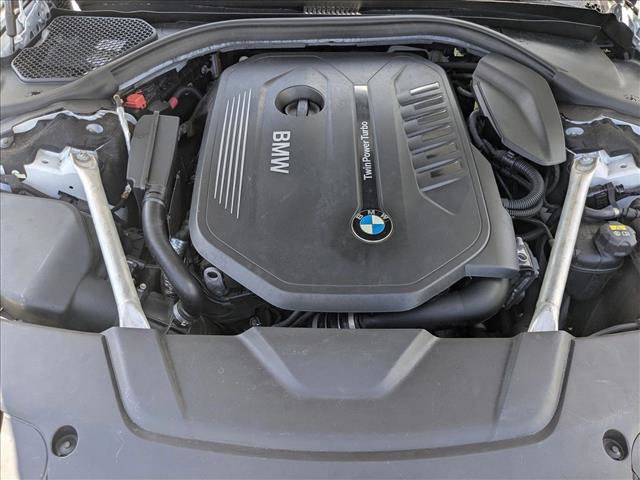 Used 2018 BMW 740i xDrive image 23