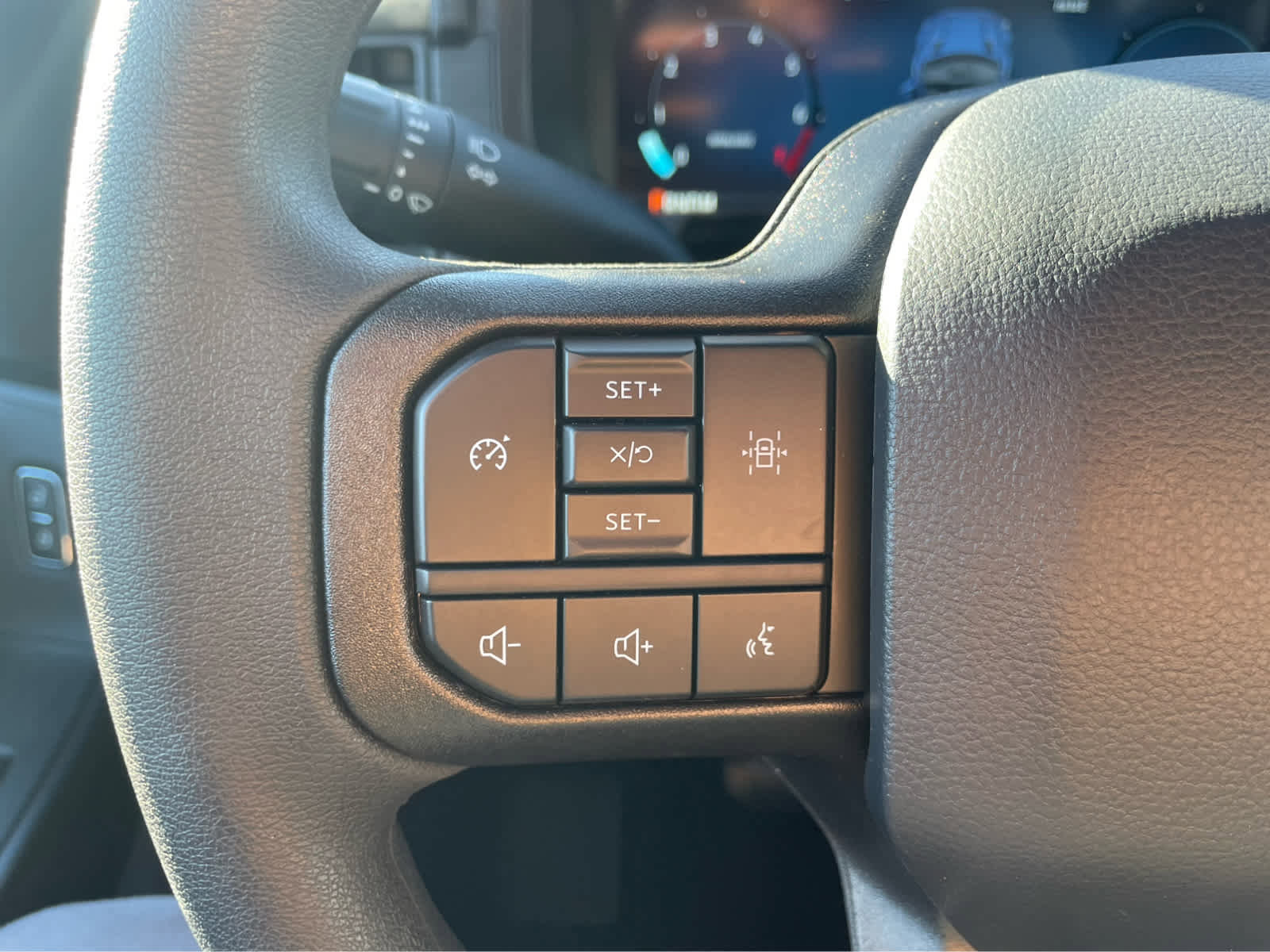 Used 2025 Ford F150 STX w/ Equipment Group 200A image 16