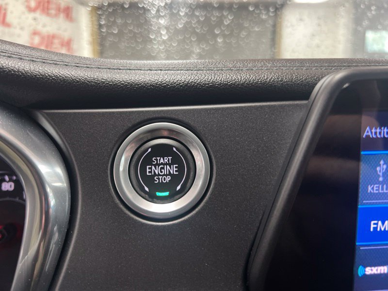 Used 2019 Chevrolet Blazer LT FWD image 26
