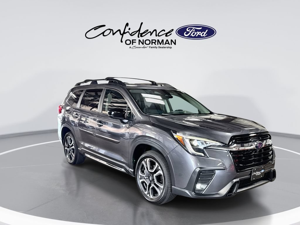 Used 2025 Subaru Ascent Limited AWD/4WD image 11