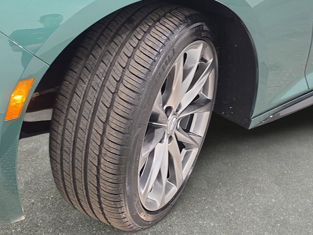 Used 2025 Cadillac CT5 Sport image 31