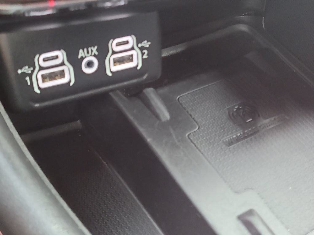 Certified 2022 Dodge Durango R/T RWD image 32