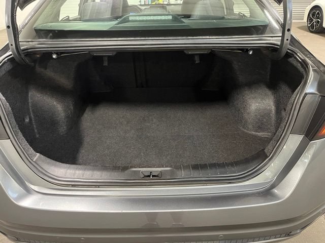 Used 2024 Nissan Altima 2.5 SV FWD image 16