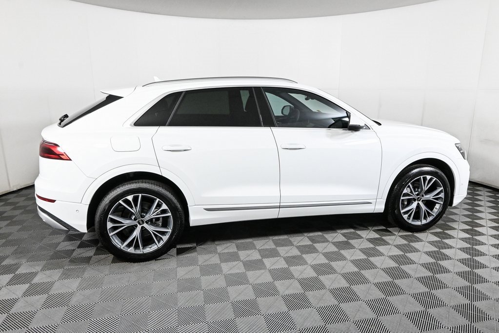 New 2025 Audi Q8 Premium video 2