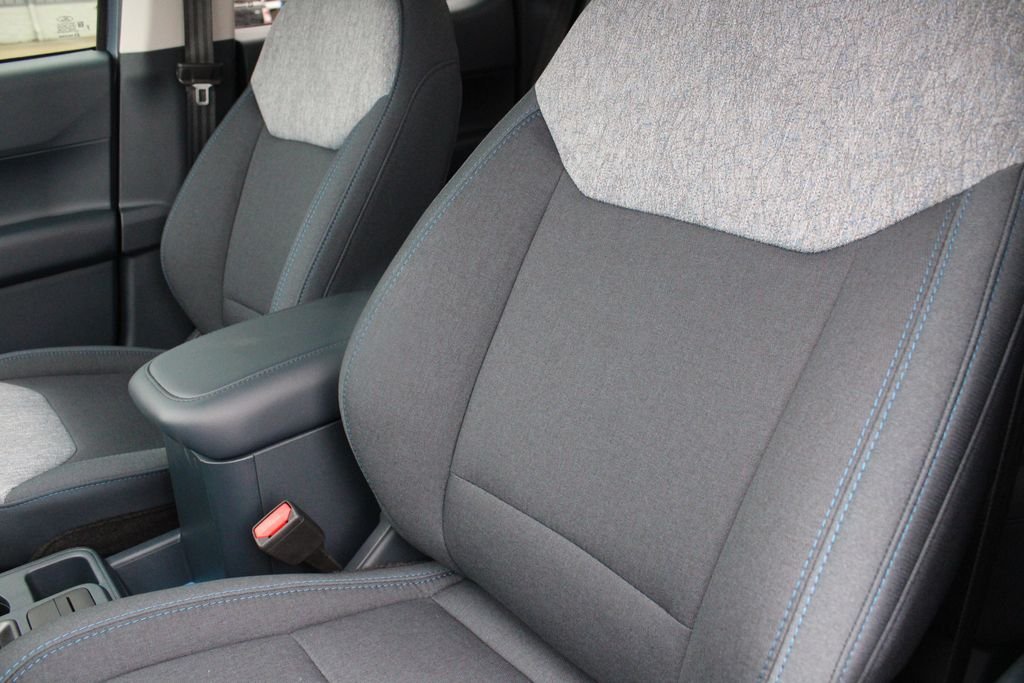 New 2026 Ford Maverick XLT w/ XLT Luxury Package FWD image 5