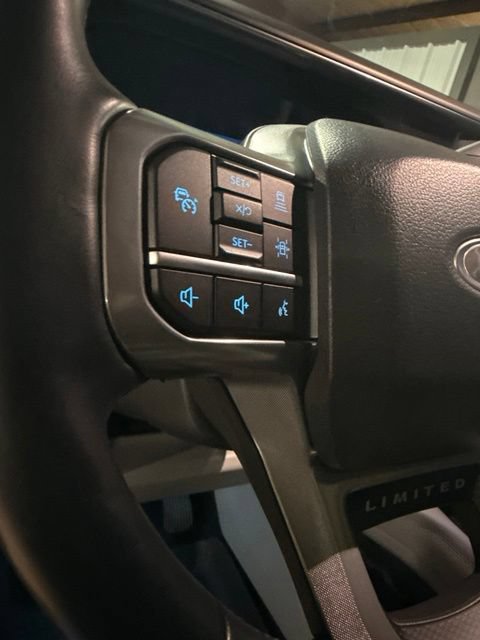 Used 2024 Ford F250 Limited w/ FX4 Off-Road Package AWD/4WD image 31