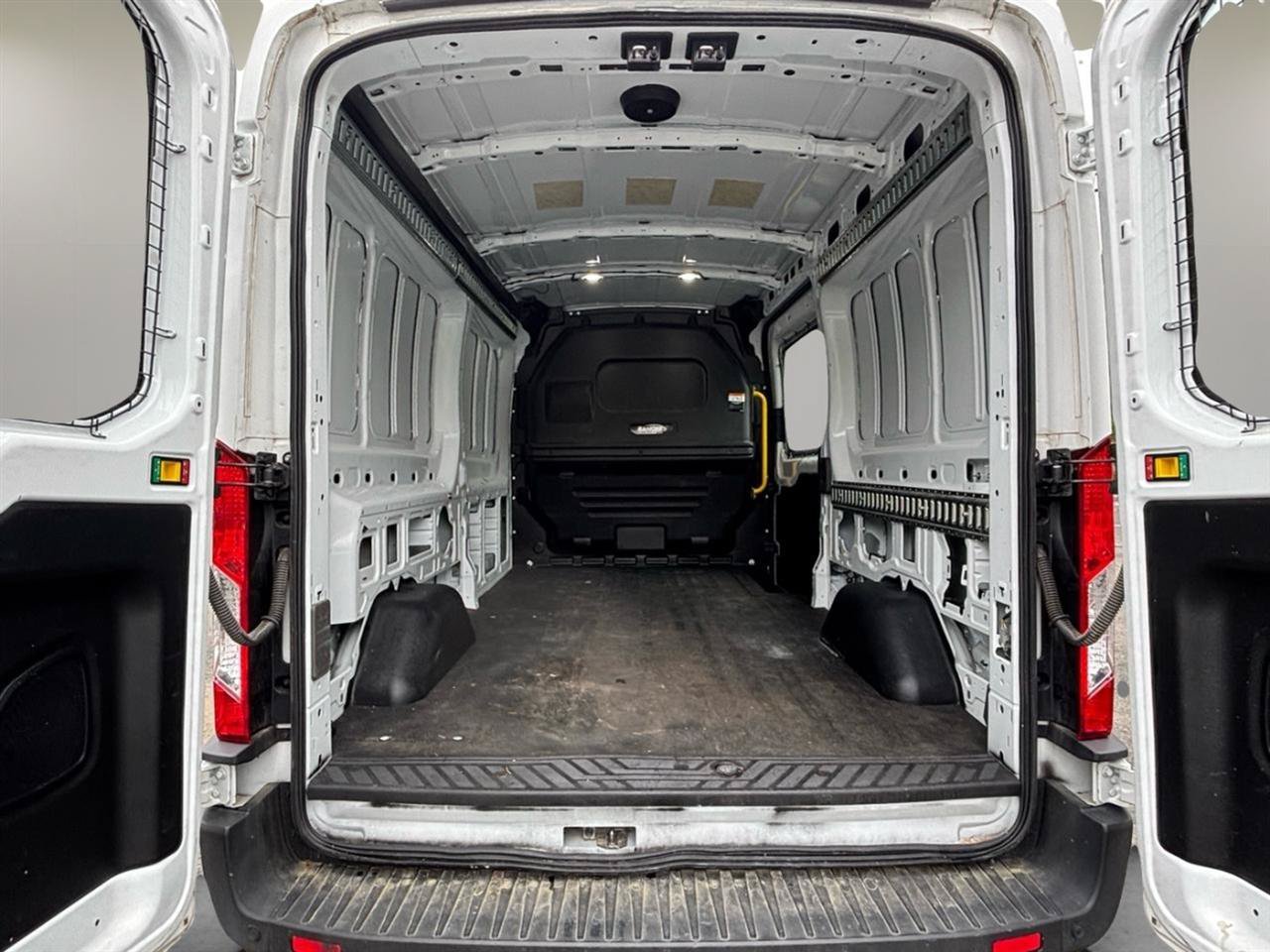 Used 2021 Ford Transit 250 Medium Roof RWD image 14