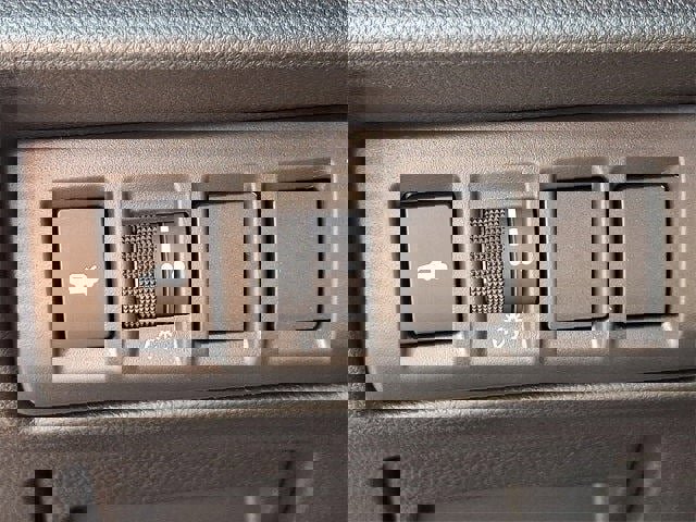 New 2025 Subaru Legacy Premium image 38