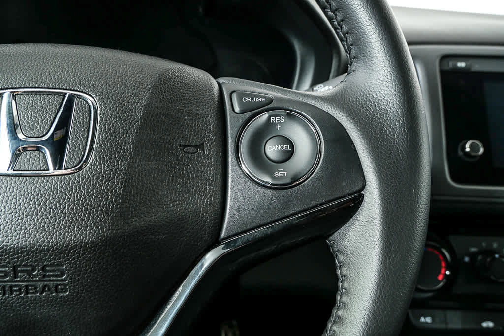 Used 2021 Honda HR-V Sport image 11