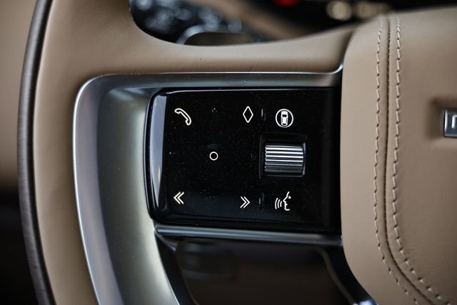 New 2026 Land Rover Range Rover Long Wheelbase SE image 44