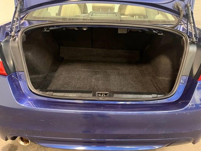 Used 2016 Subaru Legacy 2.5i Limited image 16