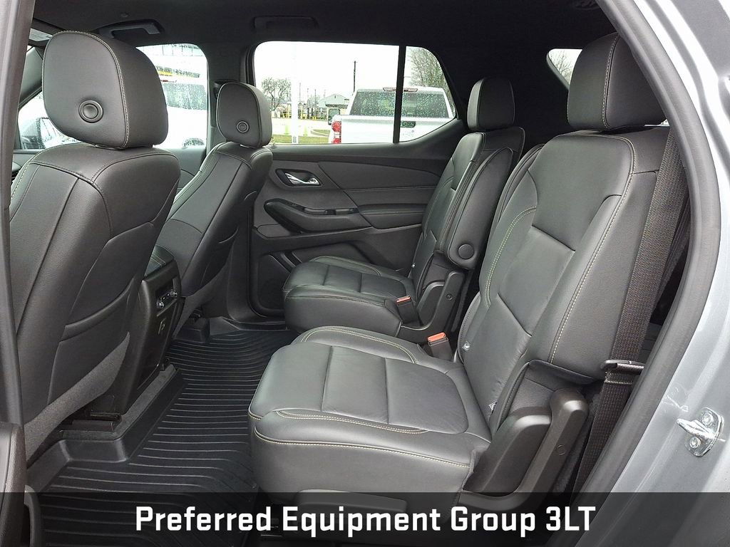 Used 2023 Chevrolet Traverse LT AWD/4WD image 13