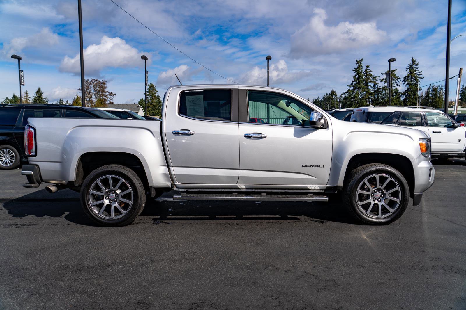 Used 2018 GMC Canyon Denali AWD/4WD image 8