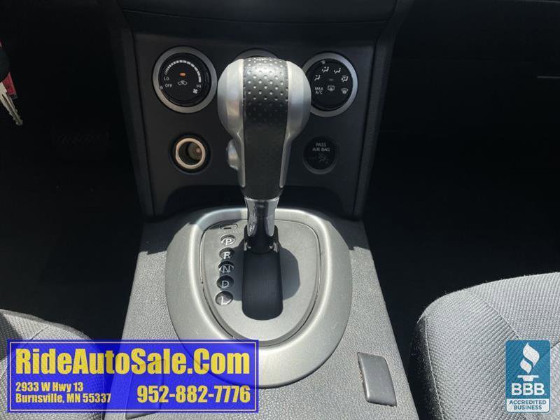 Used 2015 Nissan Rogue S w/ Convenience Package AWD/4WD image 19