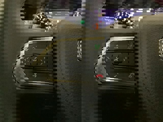 New 2026 Jeep Compass Latitude image 12