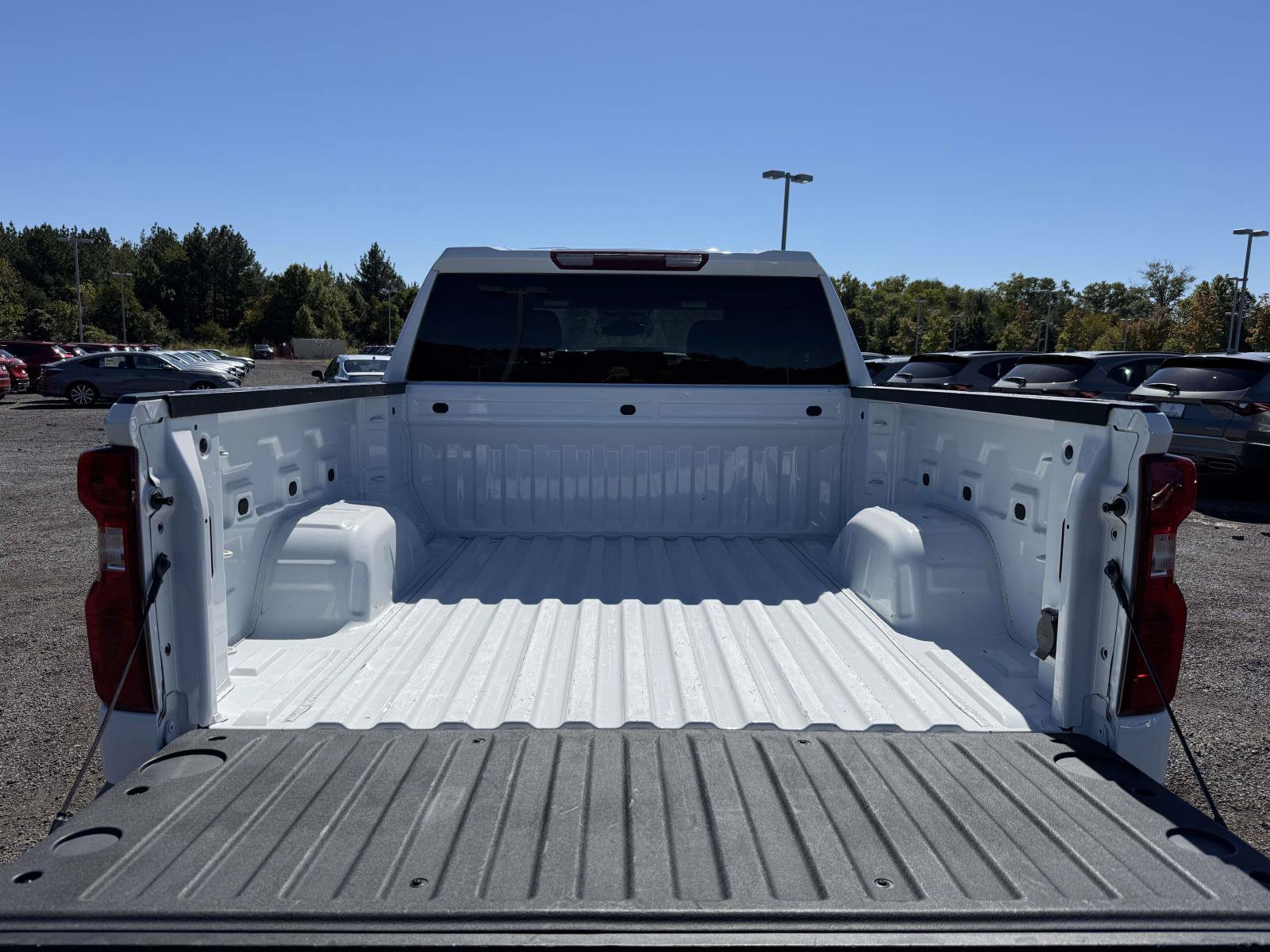 Certified 2023 Chevrolet Silverado 1500 Custom AWD/4WD image 25