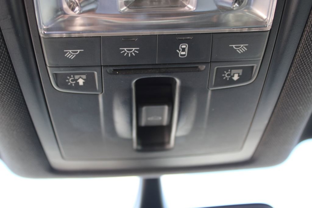 Used 2016 Audi Q3 2.0T Premium Plus w/ Technology Package image 21