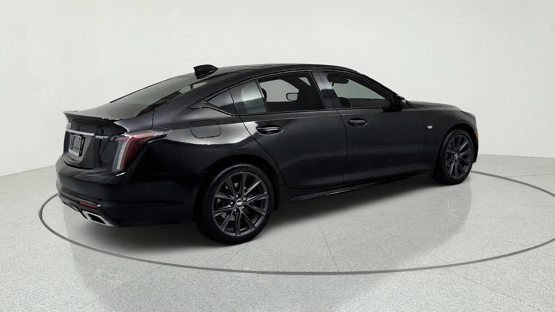 Certified 2025 Cadillac CT5 Sport w/ Technology Package AWD/4WD image 5