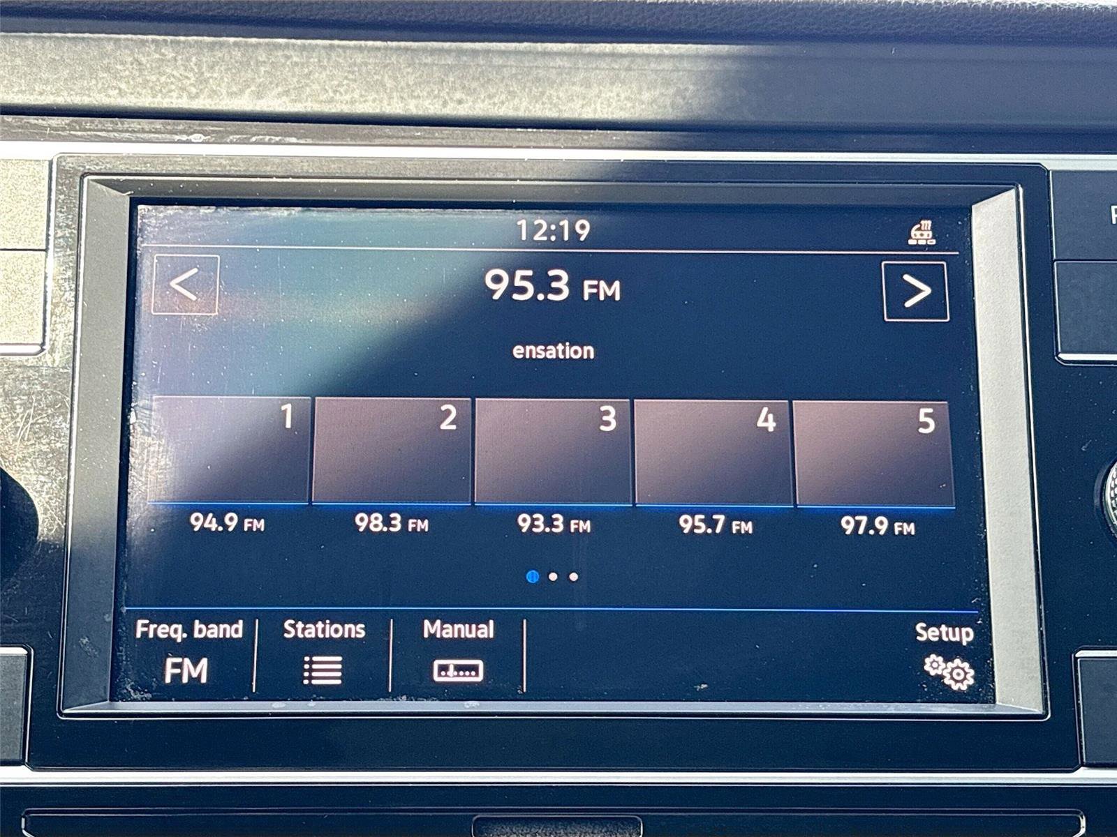 Used 2019 Volkswagen Jetta R-Line w/ R-Line Cold Weather Package image 15