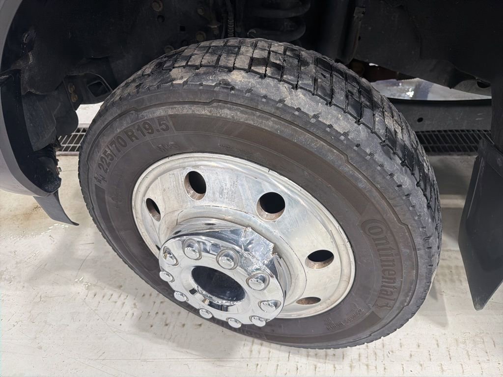 Used 2019 Ford F450 Lariat w/ Chrome Package image 22