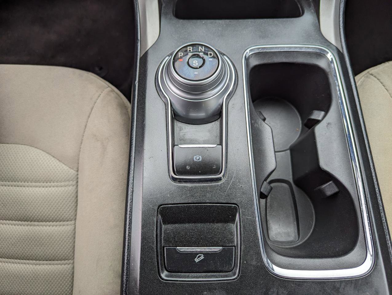 Used 2017 Ford Fusion S image 26