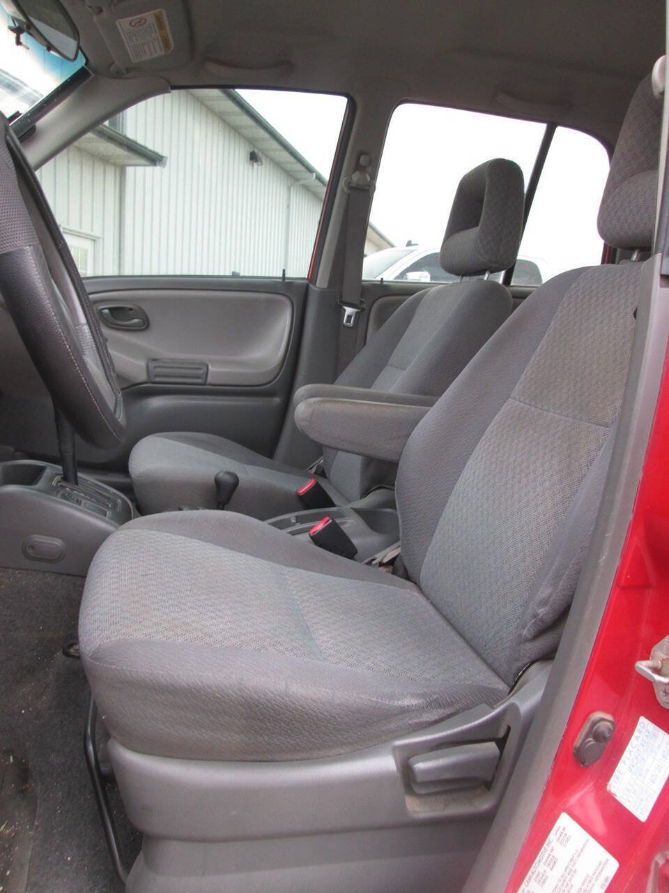 Used 2003 Chevrolet Tracker 4WD w/ Preferred Equipment Group image 11