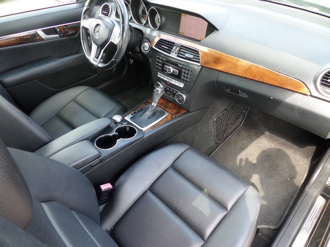 Used 2012 Mercedes-Benz C 250 Sedan image 13