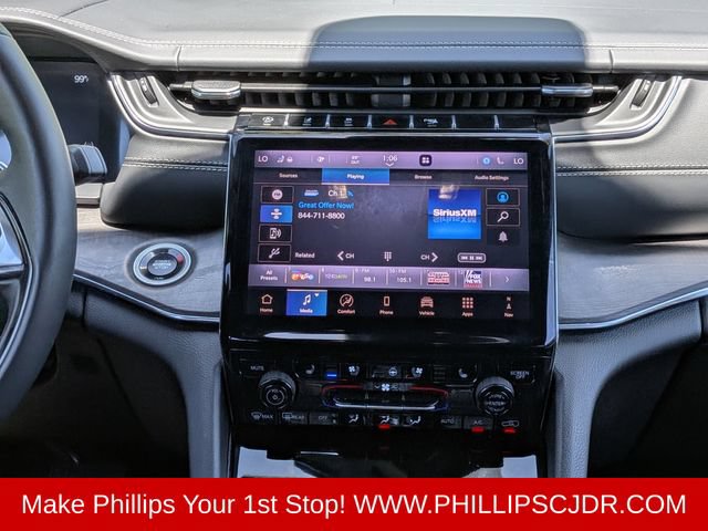 Certified 2025 Jeep Grand Cherokee L Overland w/ Advanced Protech Group III AWD/4WD image 17