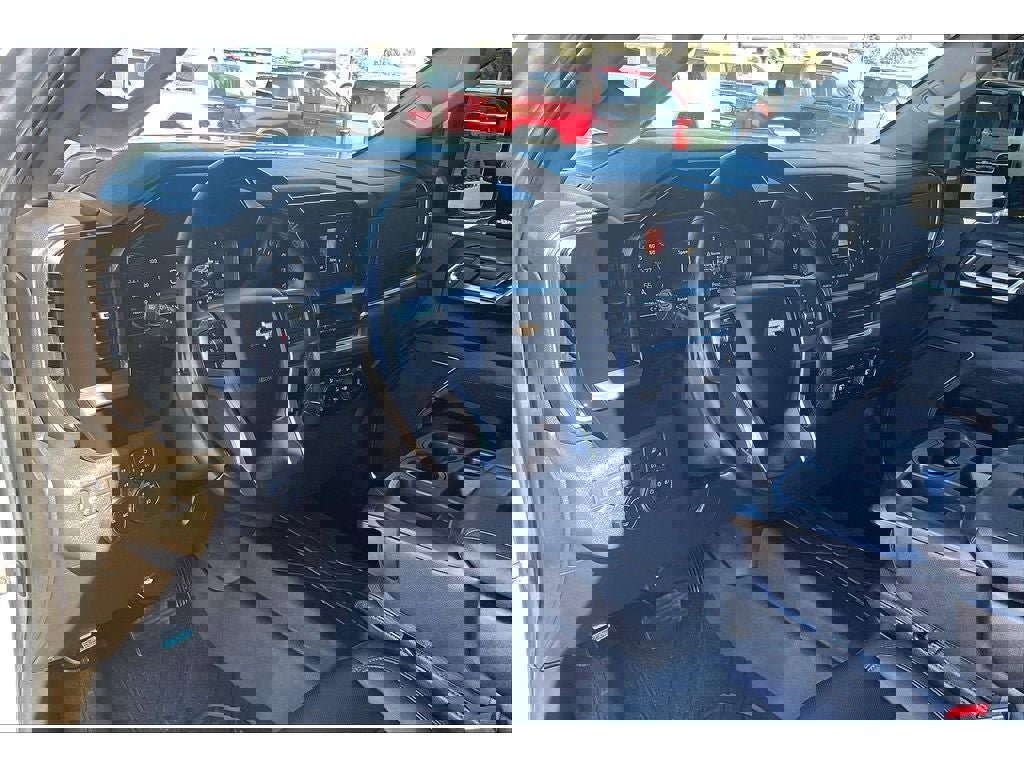 Used 2024 Chevrolet Silverado 3500 LTZ image 16