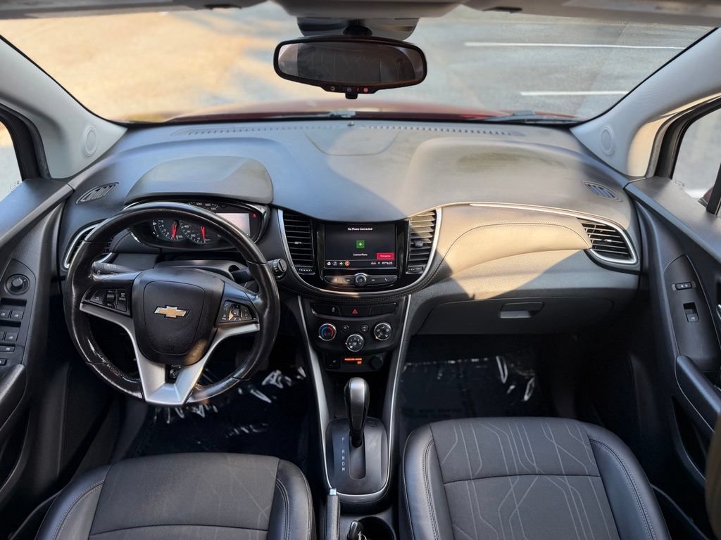 Used 2022 Chevrolet Trax LT w/ LT Convenience Package FWD image 20