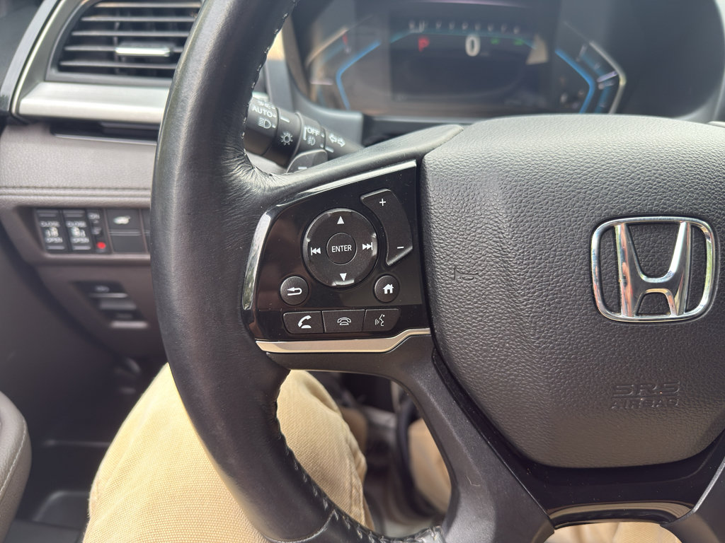 Used 2018 Honda Odyssey Elite image 16
