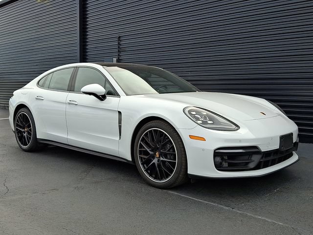 Certified 2023 Porsche Panamera 4 Platinum Edition AWD/4WD image 9