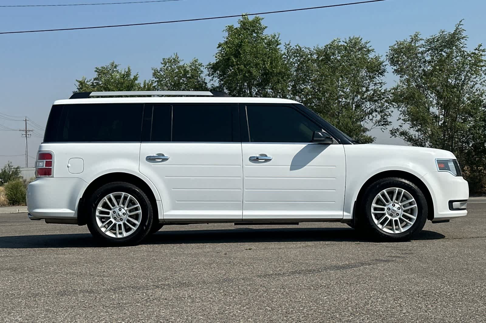 Used 2016 Ford Flex SEL FWD image 8