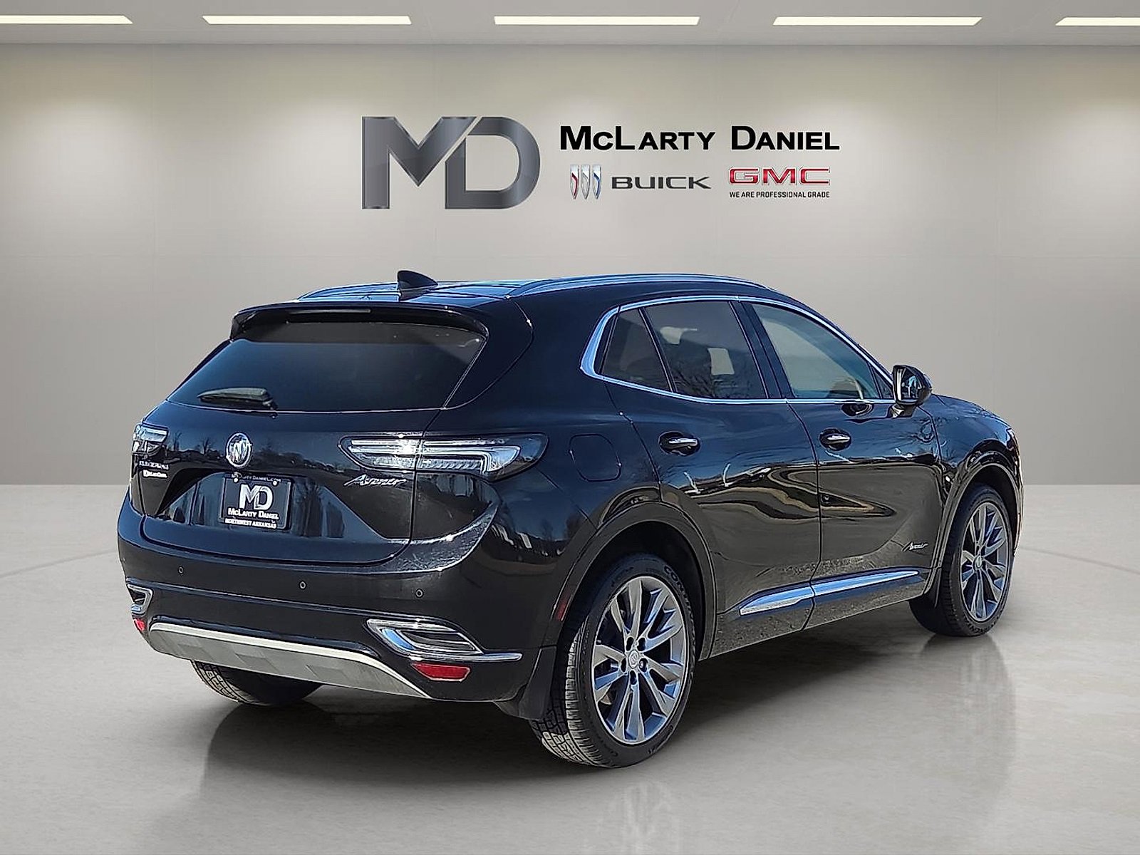 Used 2021 Buick Envision Avenir image 5