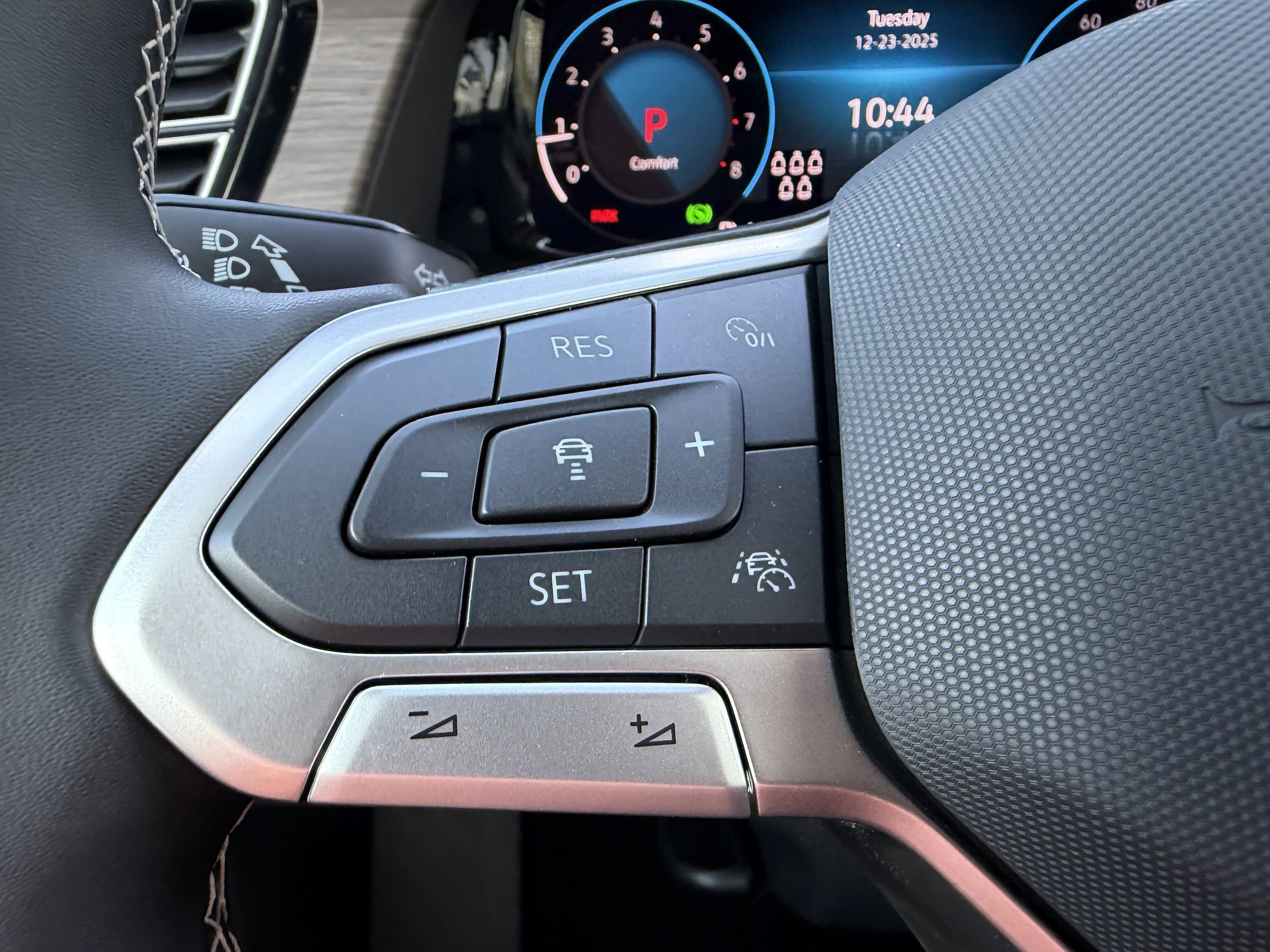 New 2026 Volkswagen Atlas SEL AWD/4WD image 26