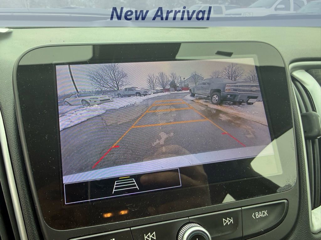 Used 2024 Chevrolet Malibu LT image 12