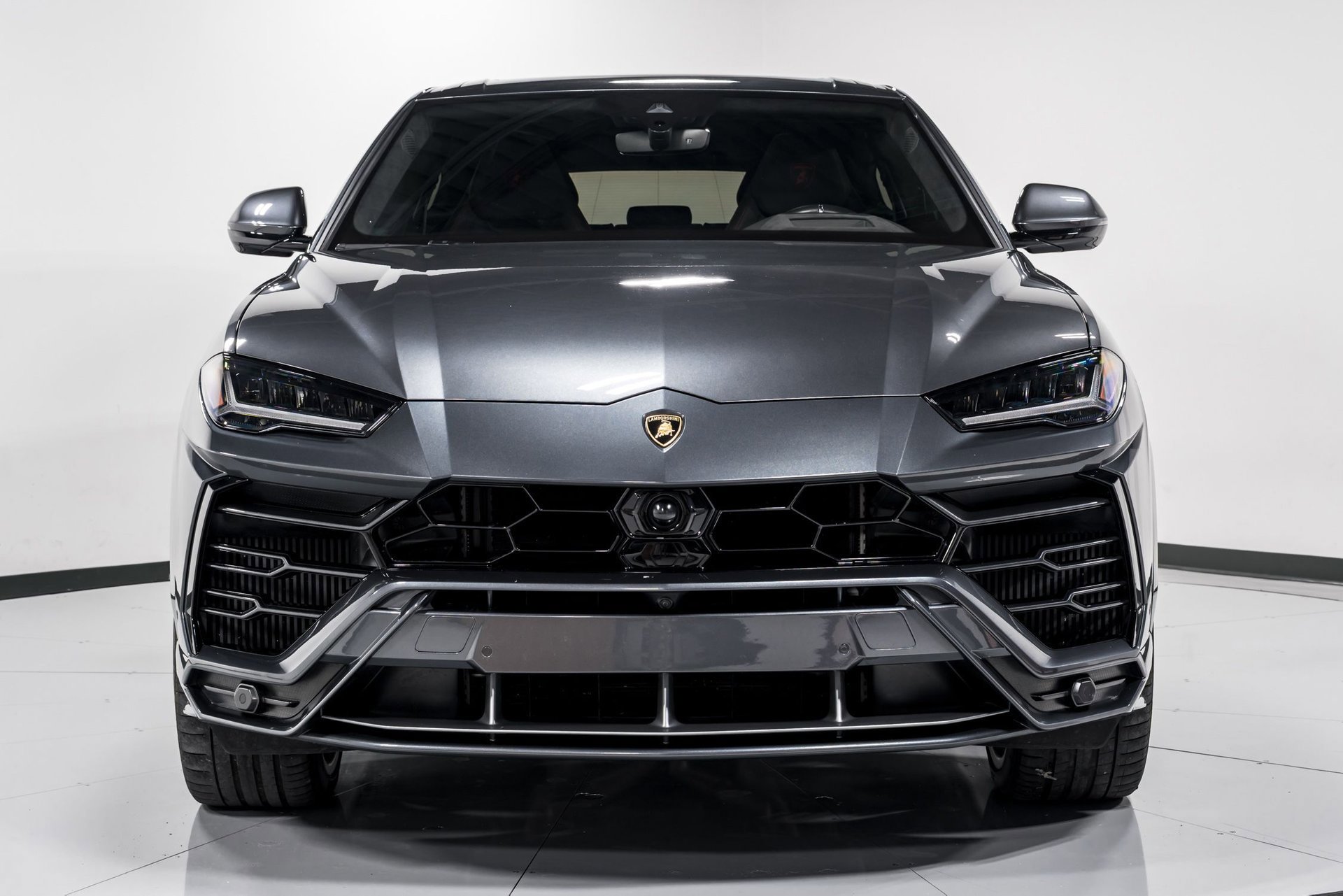 Used 2020 Lamborghini Urus image 8