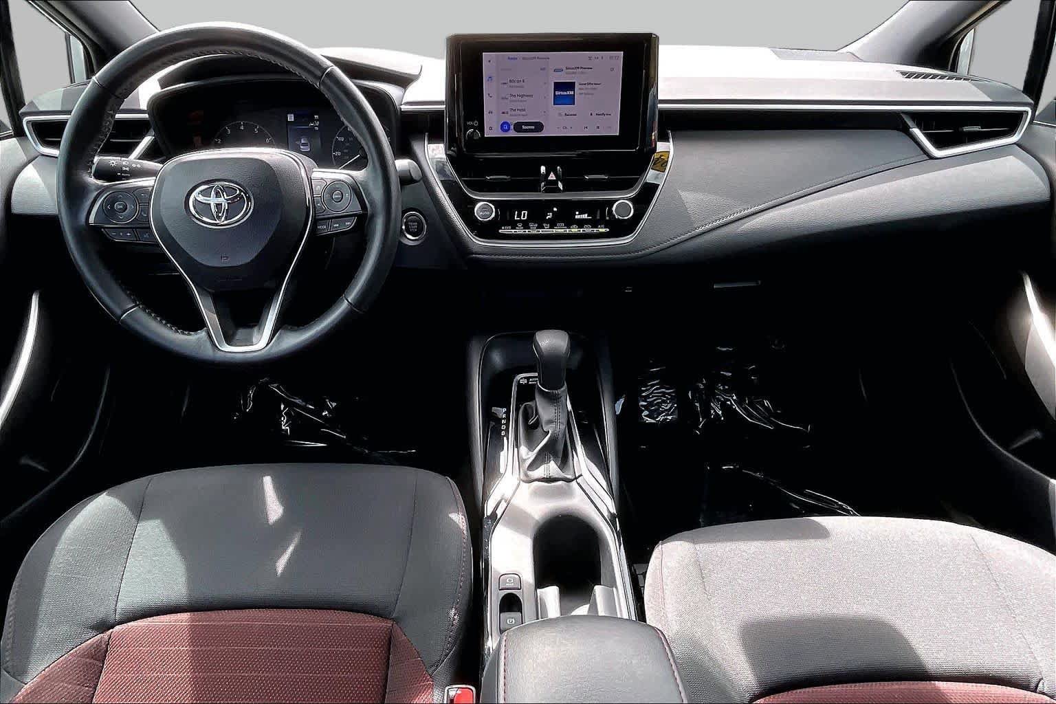 Used 2024 Toyota Corolla SE FWD image 15