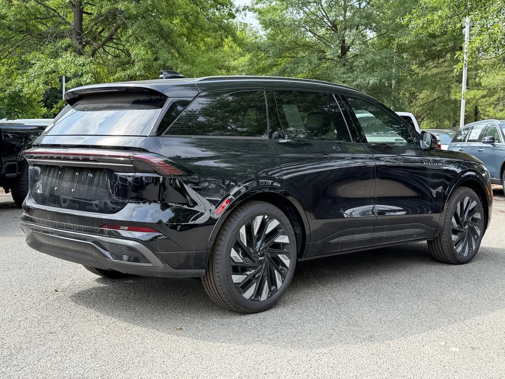 New 2026 Lincoln Nautilus Reserve w/ Jet Appearance Package AWD/4WD image 5