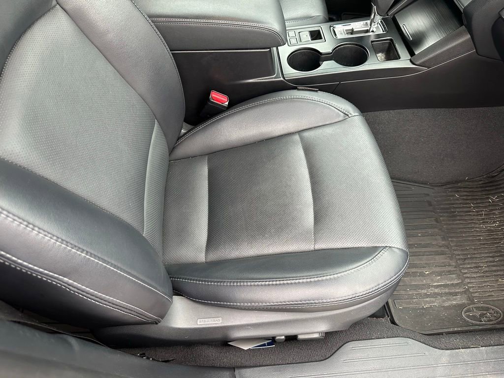 Used 2017 Subaru Outback 2.5i Limited w/ Popular Package #5 image 18