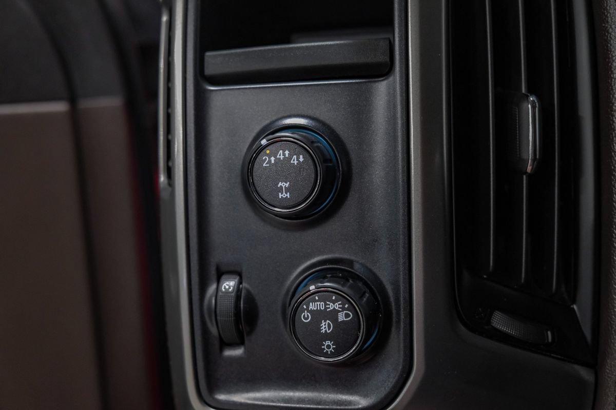 Used 2018 Chevrolet Silverado 2500 LT w/ LT Fleet Convenience Package AWD/4WD image 26