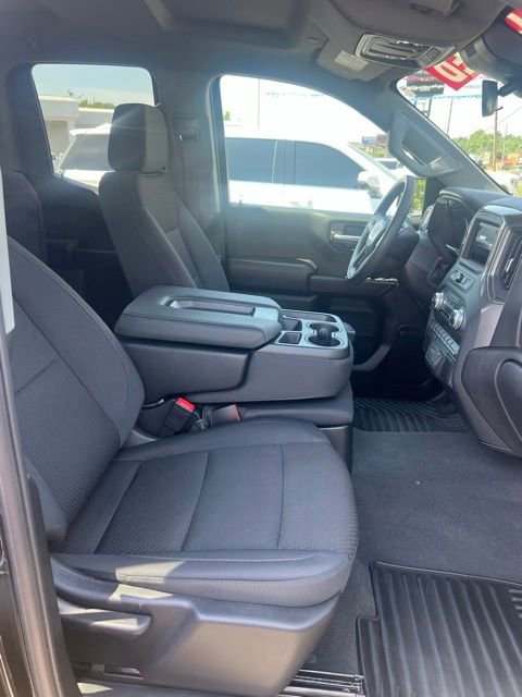 Used 2025 GMC Sierra 1500 Pro w/ Graphite Edition RWD image 5