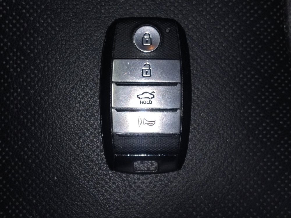 Used 2020 Kia Optima EX image 32