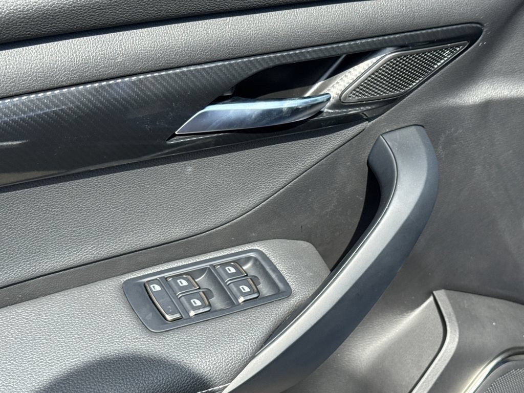 New 2025 VinFast VF 8 Eco AWD/4WD image 27